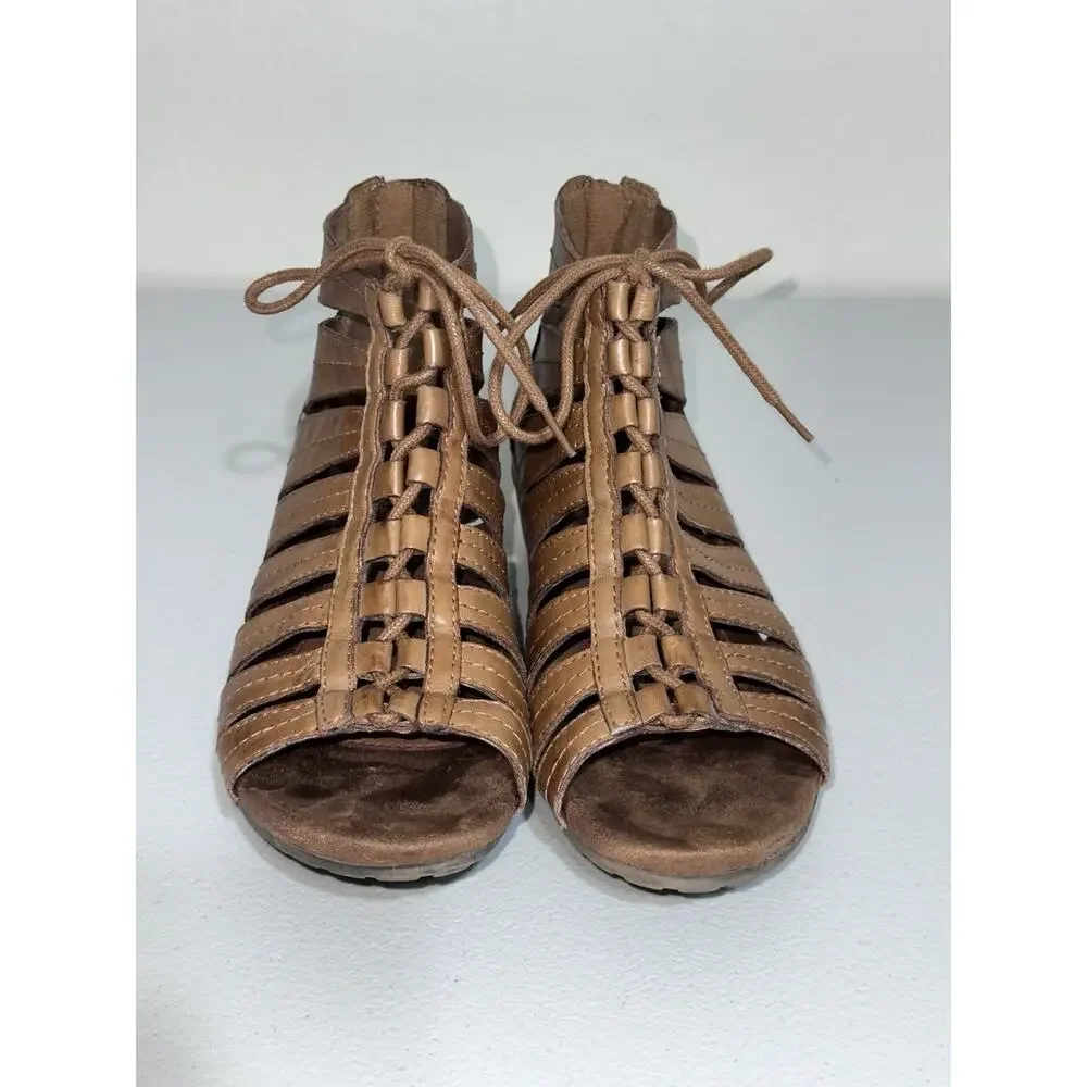 Rockport Cobb Hill “Gabby” Tan Brown Nubuck Leather Gladiator Sandals 8.5
